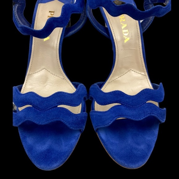 Prada Bluette Scalloped Wavy-Strap Sandals - Picture 3 of 9
